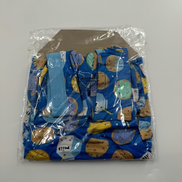 Little Sleepies Blue Cookies & Milk Two Piece Short Sleeve & Shorts PJ Set - Picture 4 of 5